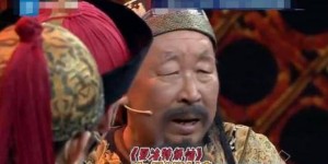 78岁农村大爷为何仍坚持摆摊赚钱？背后有何故事？