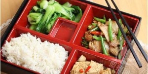 如何准确判断并选择适合自己的快餐加盟品牌？