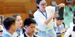 女性教师为何将教书变为副业？背后原因令人深思