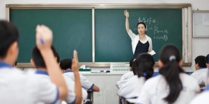 老师副业现象普遍，背后原因究竟是什么？