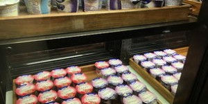 哪些网站推荐KTV自助餐最佳体验？精选好评平台大揭秘
