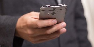 手机副业能否实现稳定收入？真相大探究