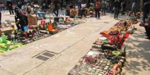 农村地摊卖哪些商品最赚钱？摊主必看的热门选择！