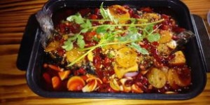 在南宁哪里可以找到最佳的烤鱼自助团购网站？