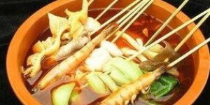 麻辣烫微商代理前景如何？加入麻辣烫代理加盟是否值得尝试？