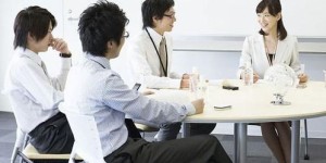 校长除了本职工作，竟还涉足其他领域？