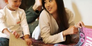 宝妈在家带娃，哪些副业既能赚钱又不影响照顾孩子？