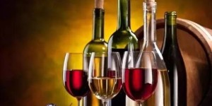 红酒种类如何自助查询？一站式酒类信息平台揭秘！