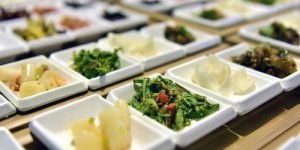 在农村集市上卖凉菜，真的能赚到钱吗？