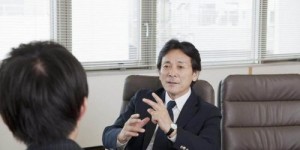 退休干部在企业兼职是否合规？兼职现象引发关注