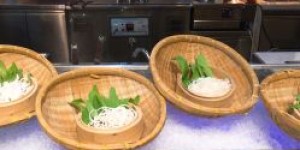 想要品尝崖州美食？自助餐团购平台哪个更好？