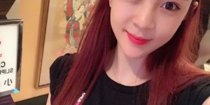 女主播写春联能赚多少钱？真实收入大公开！