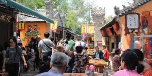 宜都民俗村卖鱼生意红火吗？能赚多少？