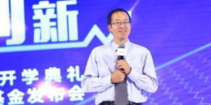 俞敏洪是如何看待并实践赚钱之道的？