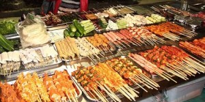 羊肉串摊位真的能带来丰厚利润吗？经营细节大公开