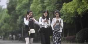 大学里那些特别会赚钱的女生，她们是如何做到的？
