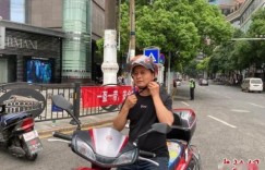 餐馆老板改卖头盔，一夜之间美梦破灭，头盔竟“打回原形”盈利无望？