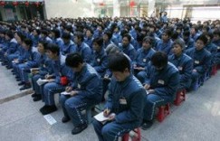 在监狱里，囚犯们能从事哪些合法副业增加收入？