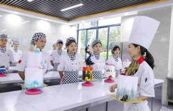 成为一名厨师，收入前景究竟如何？