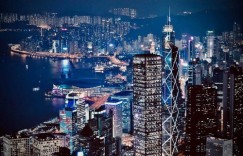重生港岛，能否缔造全新商业帝国？