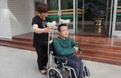 双下肢残疾者如何实现经济独立？